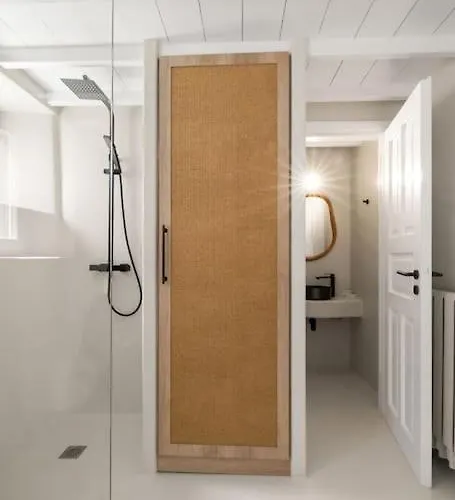 Maera 3 カロ・リヴァディ