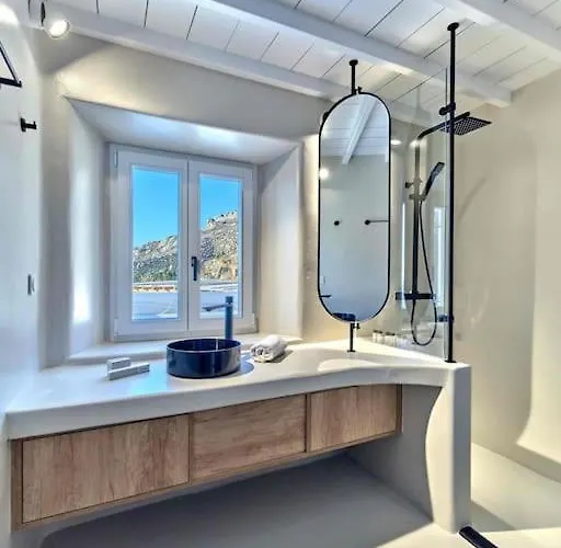 ヴィラ Maera 3 カロ・リヴァディ